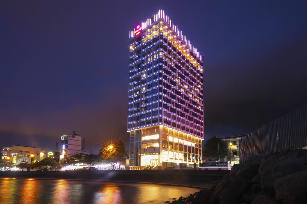 Hương Việt Hotel Quy Nhơn